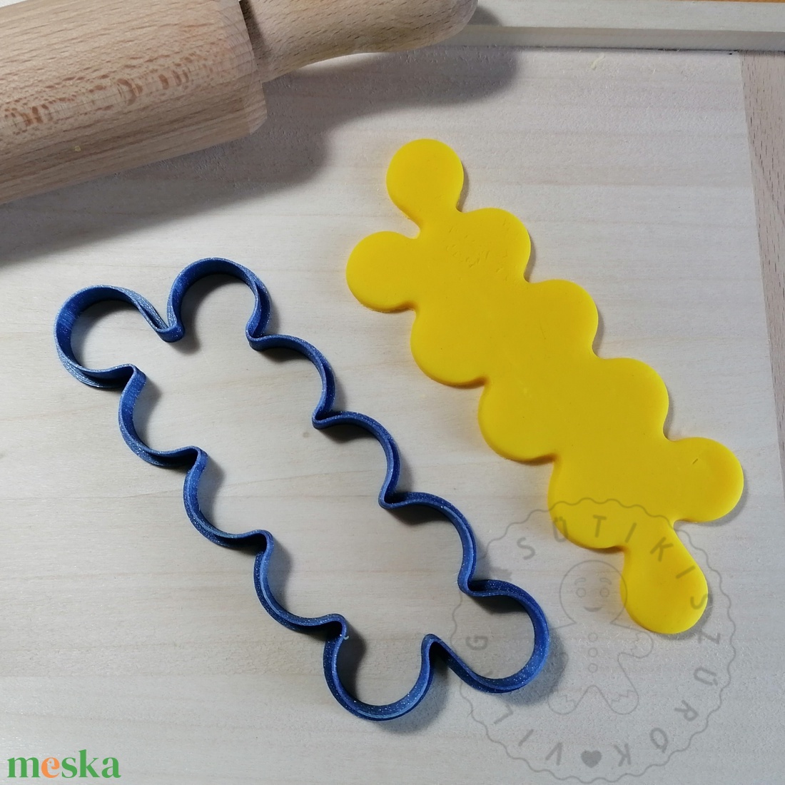 Rózsa készítő sablon süthető gyurma kiszúrók - polymerclay, kiszúró, kellék - otthon & életmód - konyhafelszerelés, tálalás - sütés, főzés - sütikiszúró - Meska.hu Rózsa készítő sablon süthető gyurma kiszúrók - polymerclay, kiszúró, kellék - otthon & életmód - konyhafelszerelés, tálalás - sütés, főzés - sütikiszúró - Meska.hu