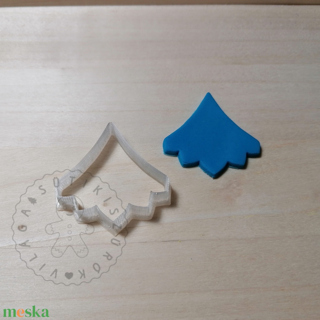 Csepp levél alakú süthető gyurma kiszúrók (5db) - polymerclay, kiszúró, kellék - otthon & életmód - konyhafelszerelés, tálalás - sütés, főzés - sütikiszúró - Meska.hu Csepp levél alakú süthető gyurma kiszúrók (5db) - polymerclay, kiszúró, kellék - otthon & életmód - konyhafelszerelés, tálalás - sütés, főzés - sütikiszúró - Meska.hu