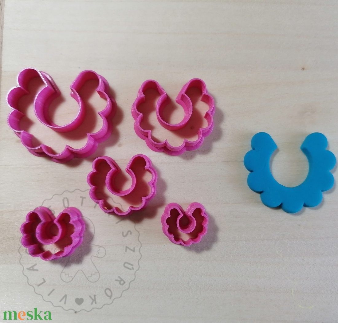 Virág szelet süthető gyurma kiszúrók (5db) - polymerclay, kiszúró, kellék - otthon & életmód - konyhafelszerelés, tálalás - sütés, főzés - sütikiszúró - Meska.hu Virág szelet süthető gyurma kiszúrók (5db) - polymerclay, kiszúró, kellék - otthon & életmód - konyhafelszerelés, tálalás - sütés, főzés - sütikiszúró - Meska.hu