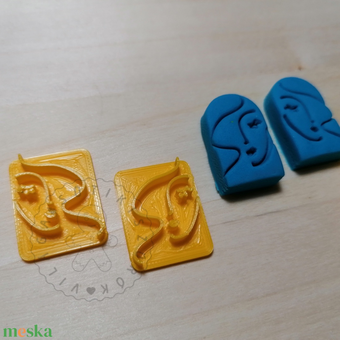 Arc vonalrajz 01 süthető gyurma PECSÉT (2 db) - polymerclay, kiszúró, pecsét, kellék - otthon & életmód - konyhafelszerelés, tálalás - sütés, főzés - sütikiszúró - Meska.hu