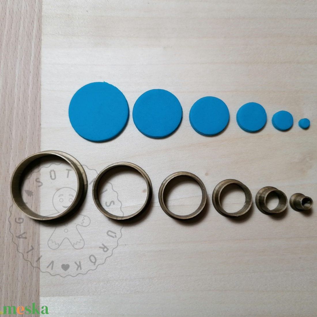 Kör alakú süthető gyurma kiszúrók - polymerclay, kiszúró, kellék - otthon & életmód - konyhafelszerelés, tálalás - sütés, főzés - sütikiszúró - Meska.hu Kör alakú süthető gyurma kiszúrók - polymerclay, kiszúró, kellék - otthon & életmód - konyhafelszerelés, tálalás - sütés, főzés - sütikiszúró - Meska.hu