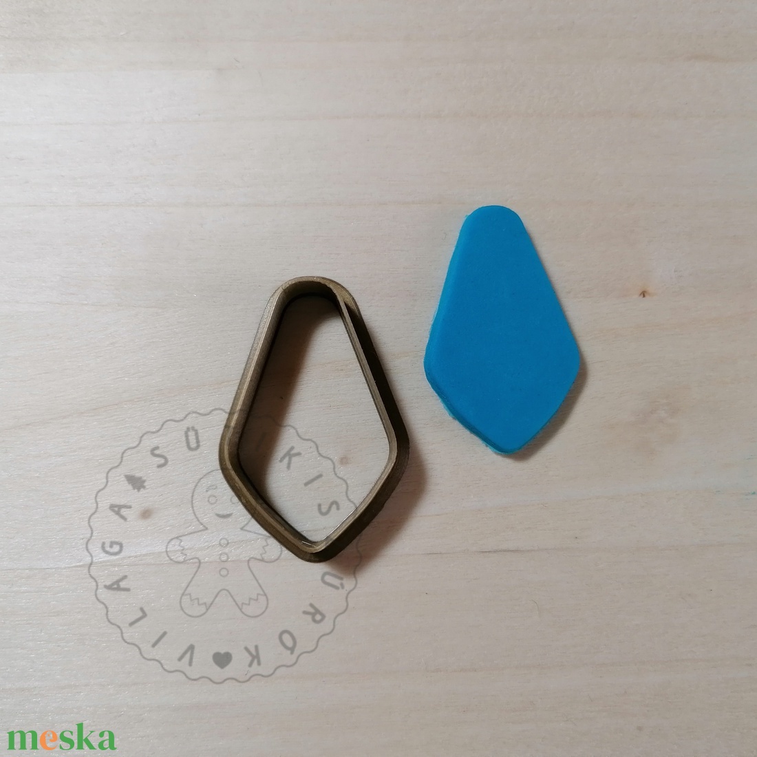 Szögletes csepp alakú süthető gyurma kiszúrók (3db) - polymerclay, kiszúró, kellék - otthon & életmód - konyhafelszerelés, tálalás - sütés, főzés - sütikiszúró - Meska.hu Szögletes csepp alakú süthető gyurma kiszúrók (3db) - polymerclay, kiszúró, kellék - otthon & életmód - konyhafelszerelés, tálalás - sütés, főzés - sütikiszúró - Meska.hu