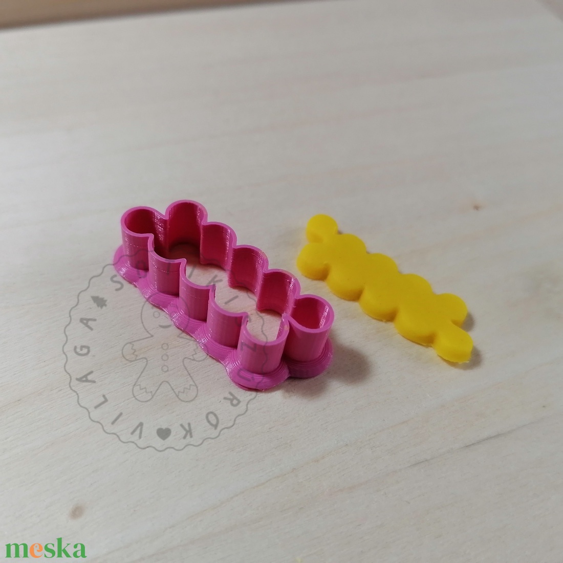 Rózsa készítő sablon süthető gyurma kiszúrók - polymerclay, kiszúró, kellék - otthon & életmód - konyhafelszerelés, tálalás - sütés, főzés - sütikiszúró - Meska.hu Rózsa készítő sablon süthető gyurma kiszúrók - polymerclay, kiszúró, kellék - otthon & életmód - konyhafelszerelés, tálalás - sütés, főzés - sütikiszúró - Meska.hu
