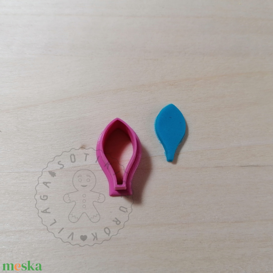 Mini virágszirom alakú süthető gyurma kiszúrók (3db) - polymerclay, kiszúró, kellék - otthon & életmód - konyhafelszerelés, tálalás - sütés, főzés - sütikiszúró - Meska.hu Mini virágszirom alakú süthető gyurma kiszúrók (3db) - polymerclay, kiszúró, kellék - otthon & életmód - konyhafelszerelés, tálalás - sütés, főzés - sütikiszúró - Meska.hu