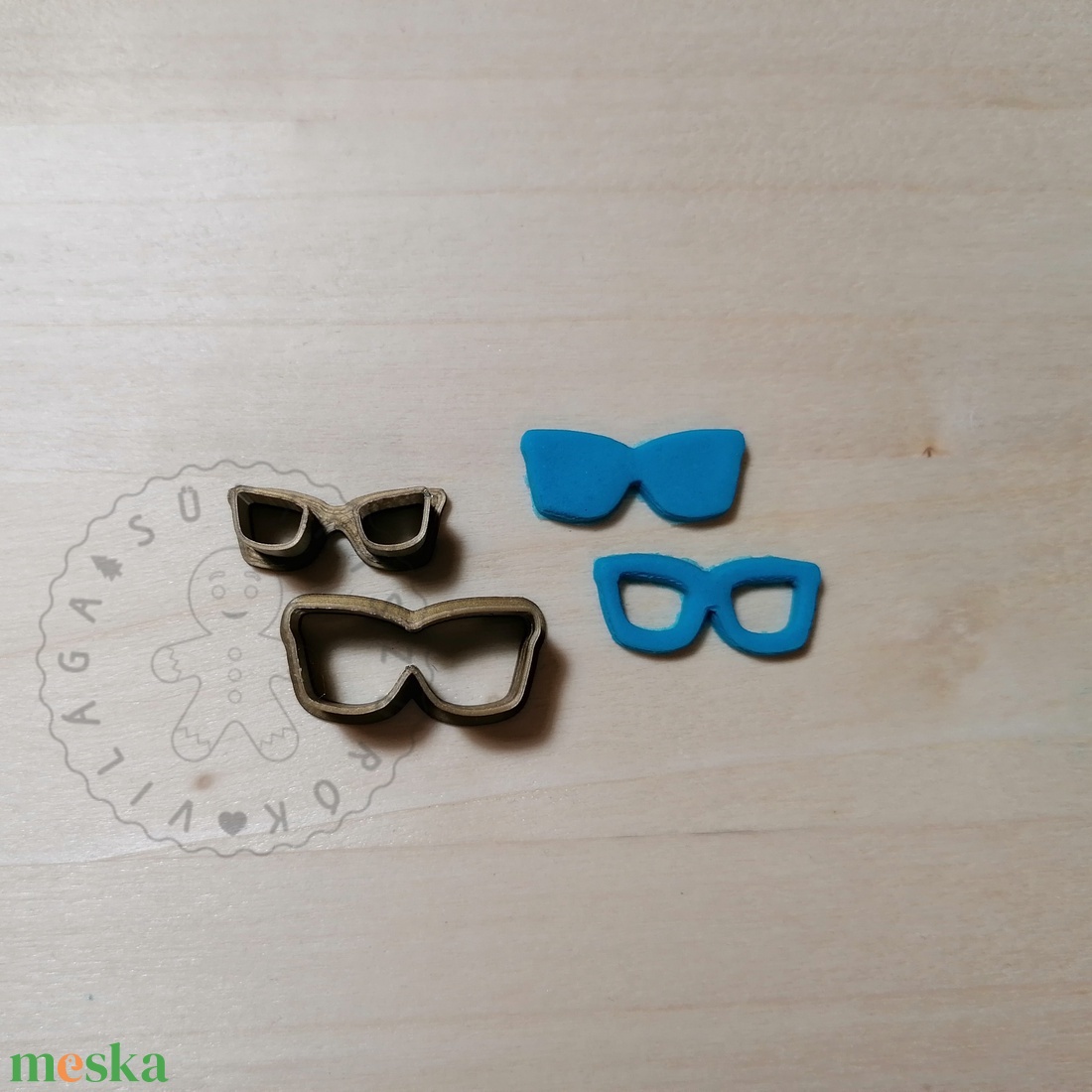 Napszemüveg / szemüveg alakú süthető gyurma kiszúrók - polymerclay, kiszúró, kellék - otthon & életmód - konyhafelszerelés, tálalás - sütés, főzés - sütikiszúró - Meska.hu Napszemüveg / szemüveg alakú süthető gyurma kiszúrók - polymerclay, kiszúró, kellék - otthon & életmód - konyhafelszerelés, tálalás - sütés, főzés - sütikiszúró - Meska.hu