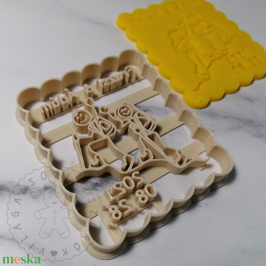 Egyedi, túrázós esküvői süteménykiszúró forma, sütipecsét. Sütikiszúró. Linzer, mézeskalács, keksz kiszúró - otthon & életmód - konyhafelszerelés, tálalás - sütés, főzés - sütikiszúró - Meska.hu