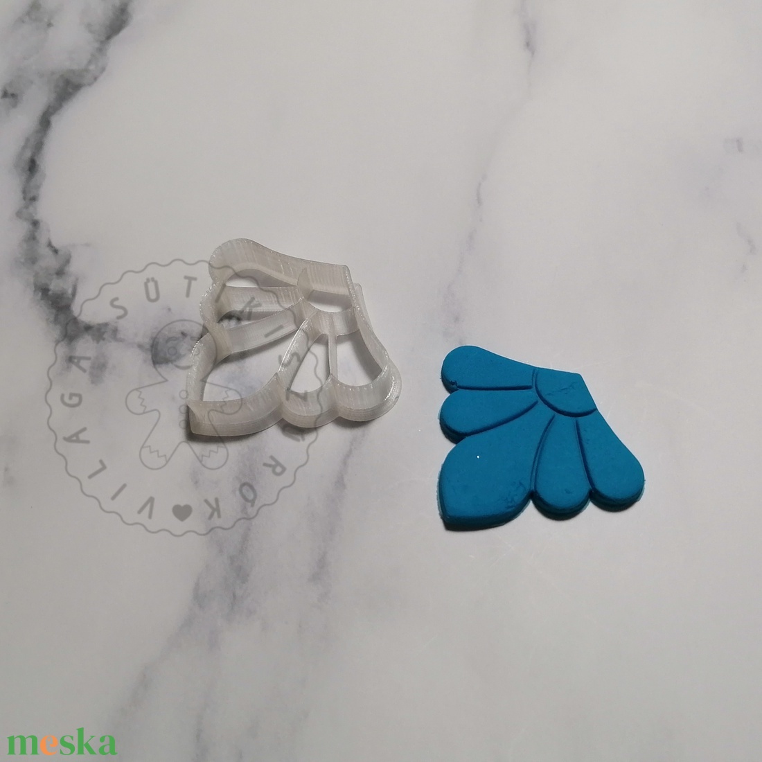 Botanikai forma 01 süthető gyurma kiszúrók - polymerclay, kiszúró, kellék - otthon & életmód - konyhafelszerelés, tálalás - sütés, főzés - sütikiszúró - Meska.hu