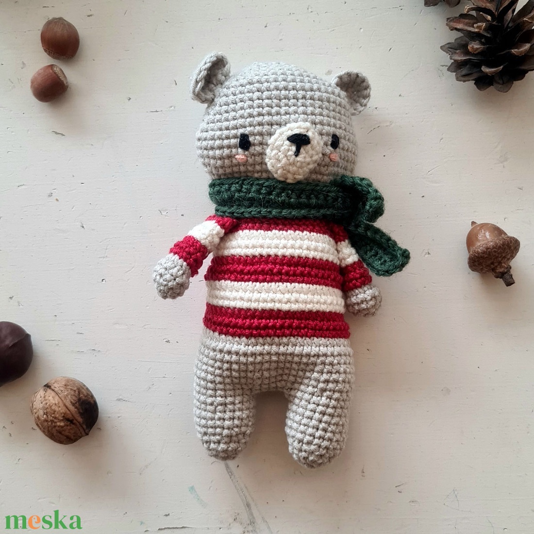 Menta, horgolt öltöztethető maci - játék & sport - plüssállat & játékfigura - maci - Meska.hu