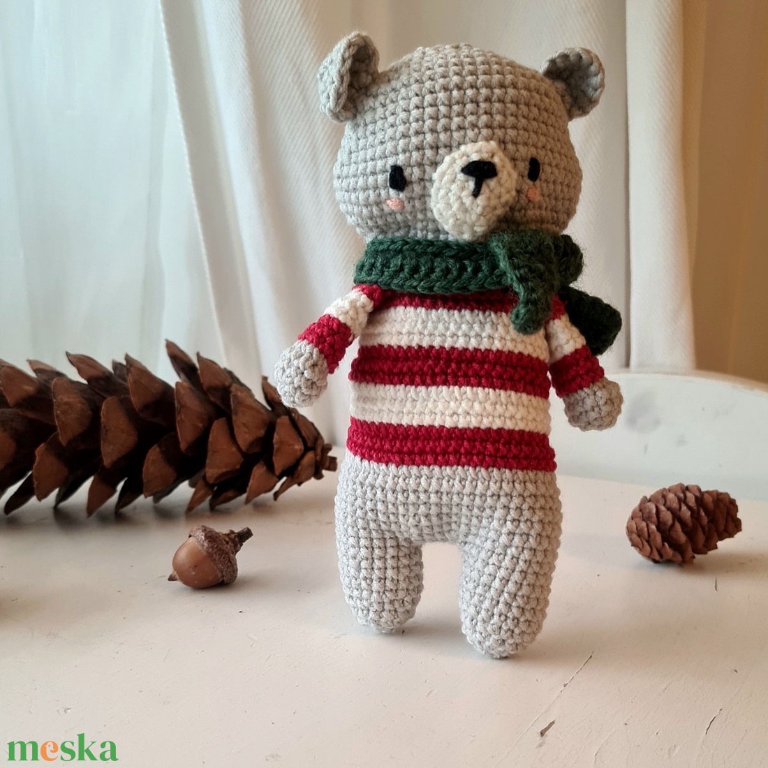 Menta, horgolt öltöztethető maci - játék & sport - plüssállat & játékfigura - maci - Meska.hu