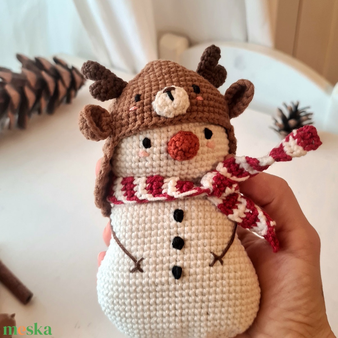Borsi, horgolt öltöztethető hóember - játék & sport - plüssállat & játékfigura - más figura - Meska.hu