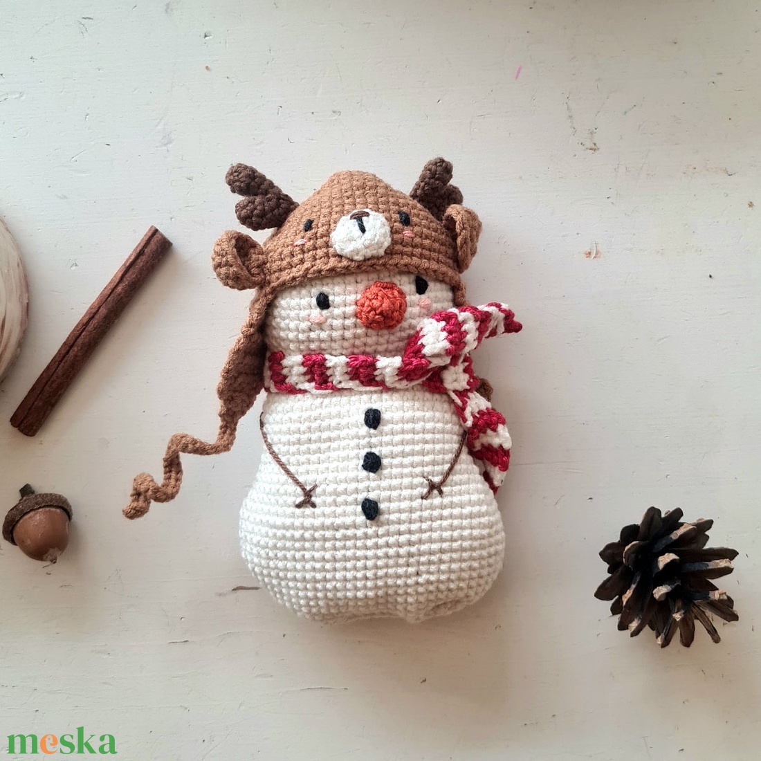 Borsi, horgolt öltöztethető hóember - játék & sport - plüssállat & játékfigura - más figura - Meska.hu