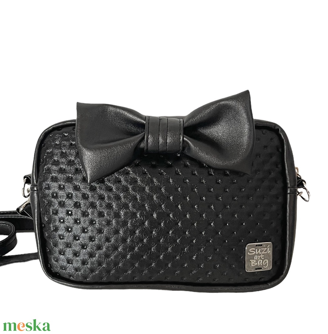 Fekete masnis crossbody táska - táska & tok - kézitáska & válltáska - vállon átvethető táska - Meska.hu Fekete masnis crossbody táska - táska & tok - kézitáska & válltáska - vállon átvethető táska - Meska.hu