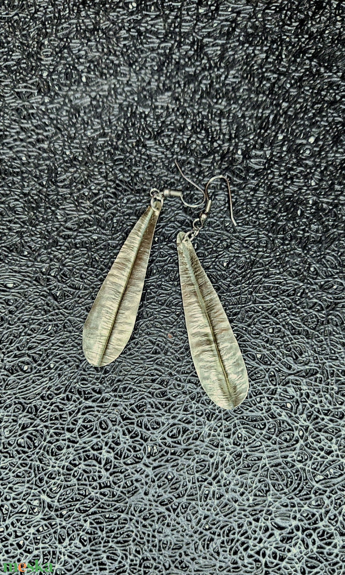 Hosszú csepp kovácsolt fülbevaló - ékszer - fülbevaló - lógó fülbevaló - Meska.hu