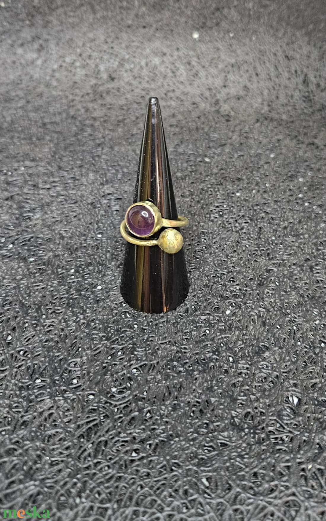 Kerek köves-bogyós gyűrű - ékszer - gyűrű - statement gyűrű - Meska.hu