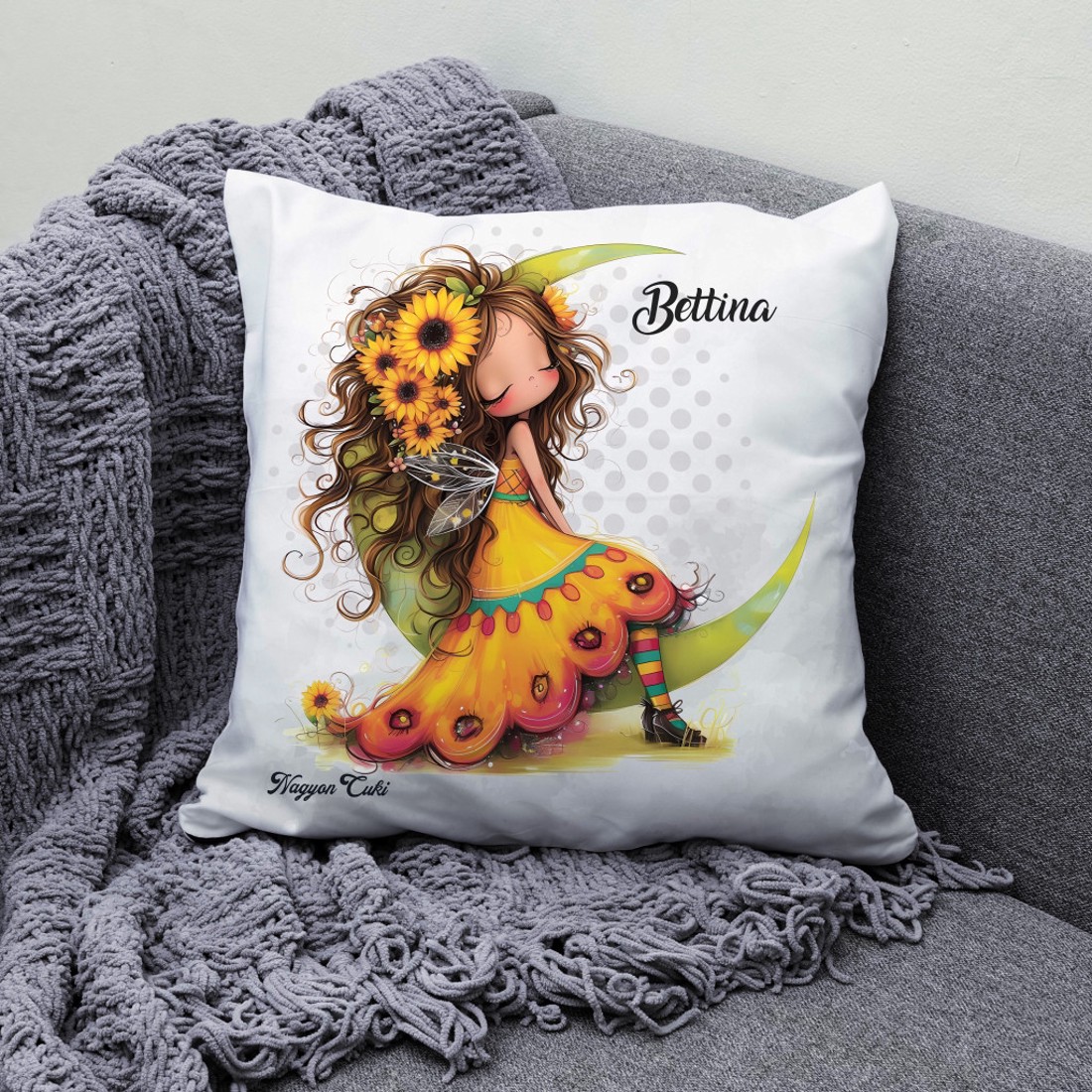 Névvel kérhető - Lazulós Napraforgós tündérlány mintás párna - otthon & életmód - lakástextil - párna & párnahuzat - díszpárna (belsővel együtt) - Meska.hu