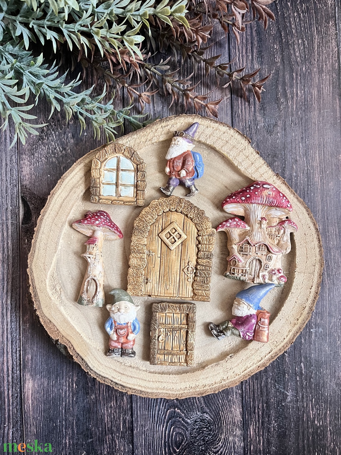 Manófalva - kellékek & szerszámok - díszíthető tárgyak - kerámia - Meska.hu