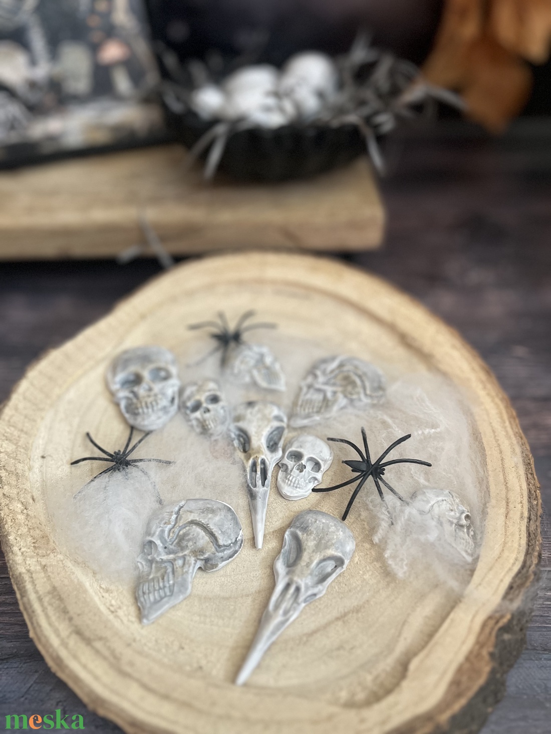 Madár- és ember koponyák - kellékek & szerszámok - díszíthető tárgyak - kerámia - Meska.hu