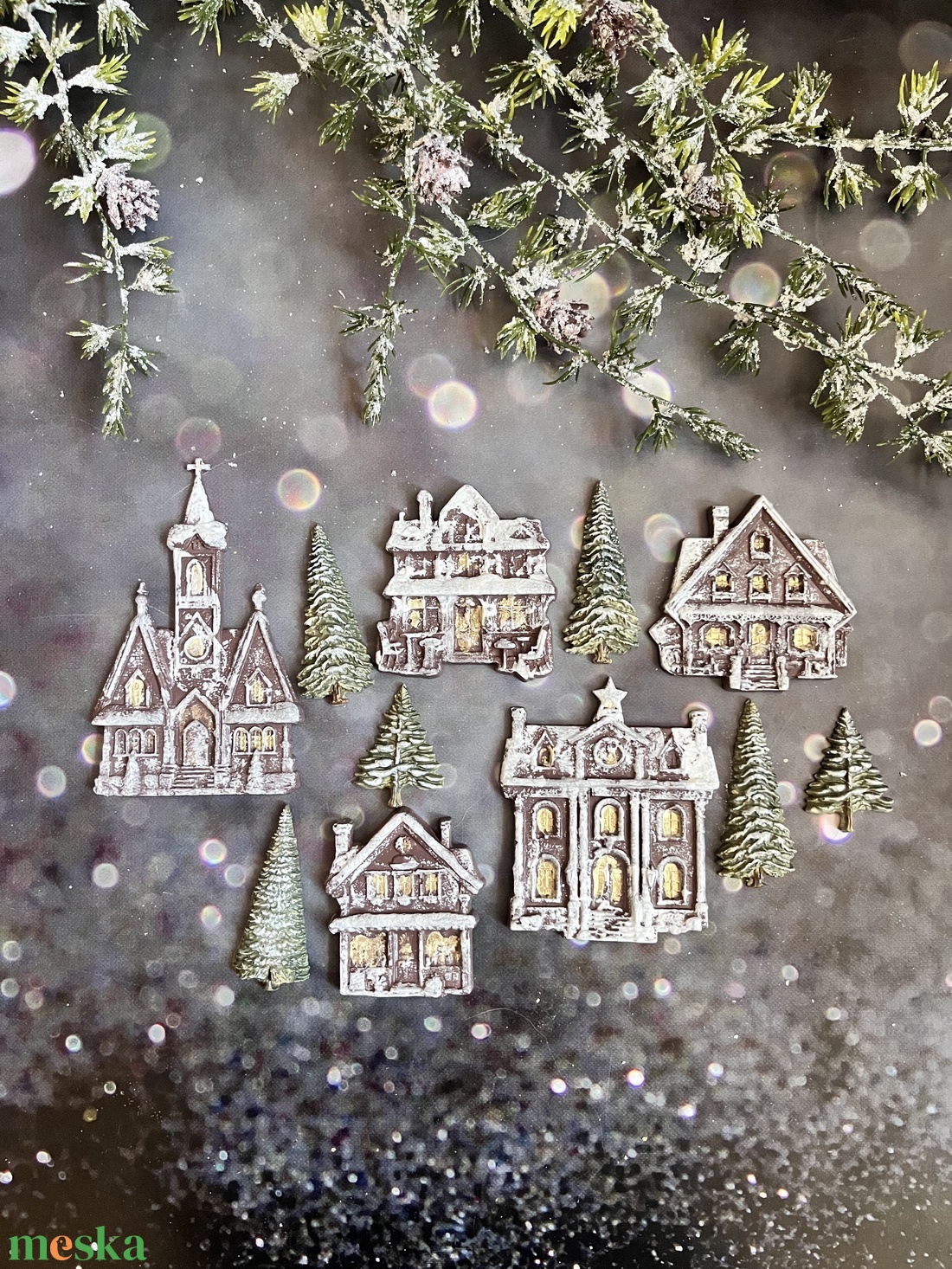 Karácsonyi falu - kellékek & szerszámok - díszíthető tárgyak - kerámia - Meska.hu