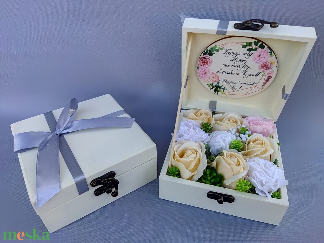 Akciós!!! Szülőköszöntő szappanvirág box  - otthon & életmód - dekoráció - Meska.hu