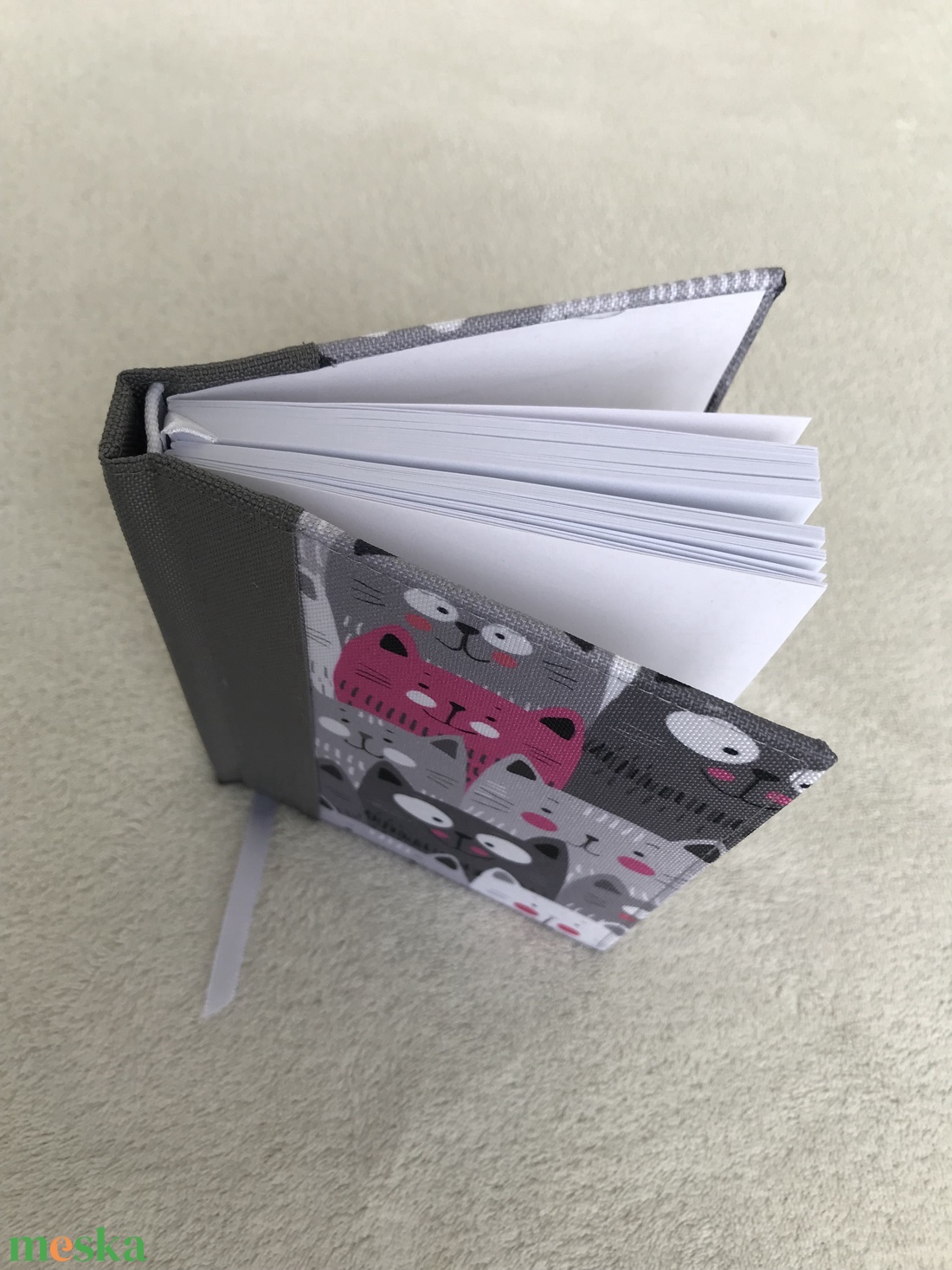 Vidám cicás A6-os notesz - otthon & életmód - papír, írószer - jegyzetfüzet & napló - Meska.hu Vidám cicás A6-os notesz - otthon & életmód - papír, írószer - jegyzetfüzet & napló - Meska.hu