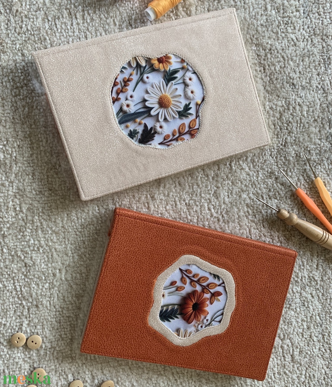 Virágos varrott, puha szövet borítású A6-os notesz - otthon & életmód - papír, írószer - jegyzetfüzet & napló - Meska.hu
