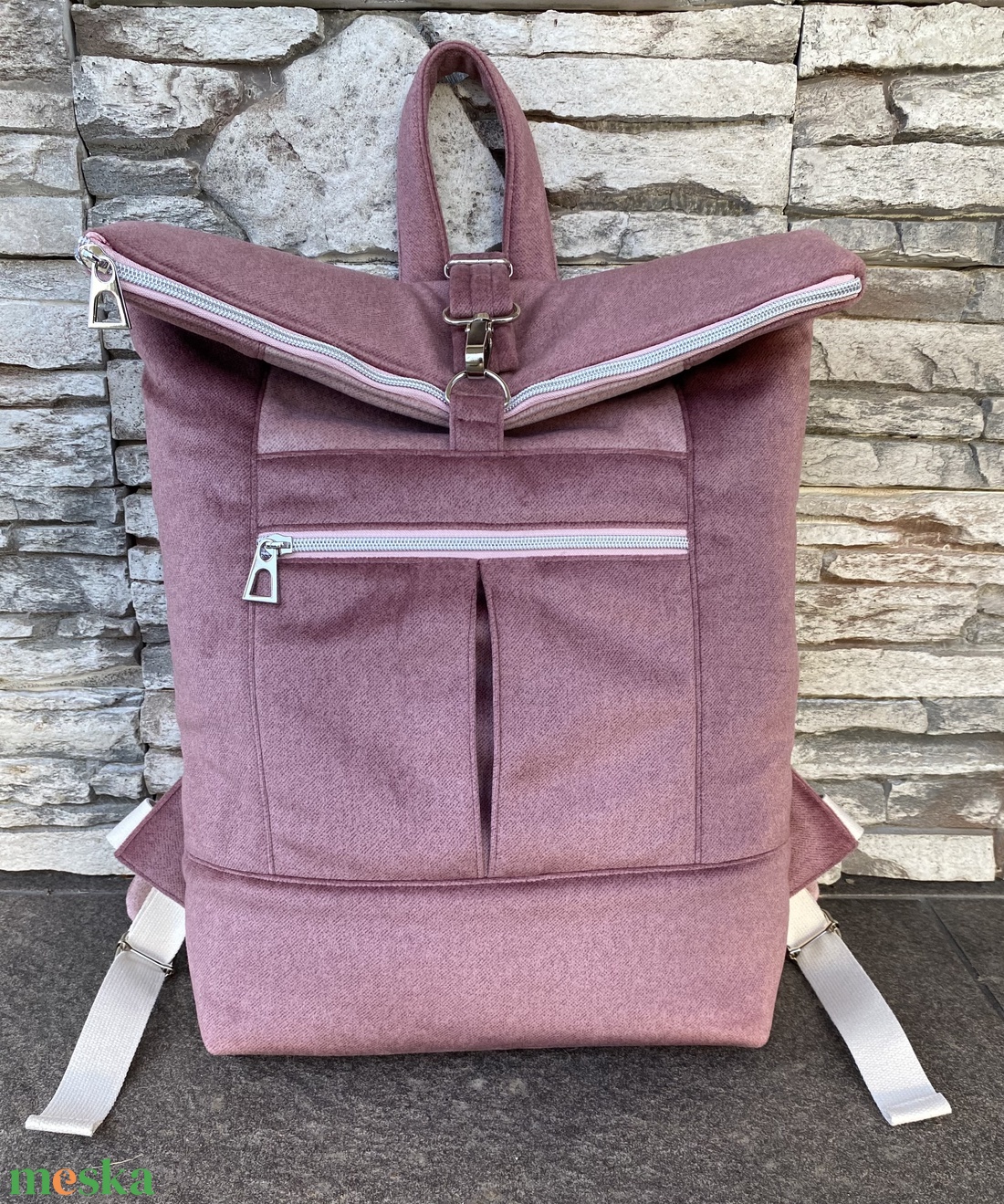 Pasztell rózsaszín lehajtós hátitáska - táska & tok - hátizsák - roll top hátizsák - Meska.hu