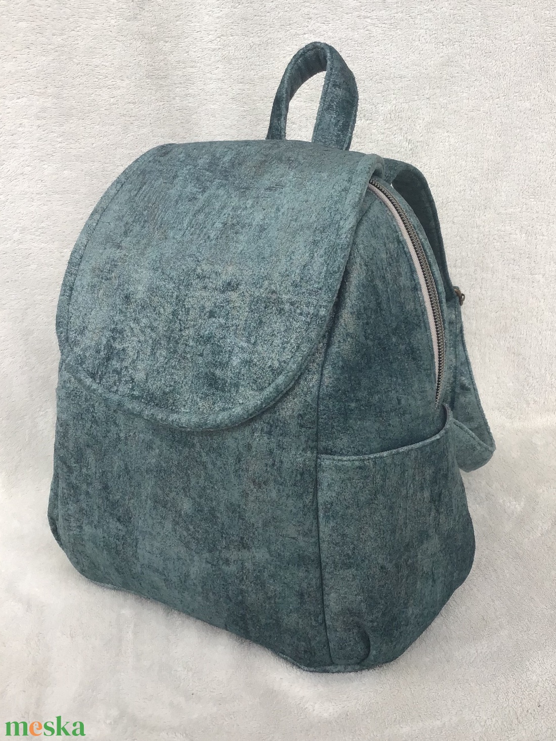 Rejtett cipzár húzókás! - Puha hátitáska - táska & tok - hátizsák - hátizsák - Meska.hu