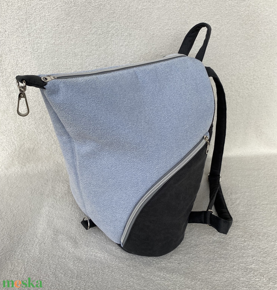 Egyedi megjelenésű hamvaskék és sötétszürke hátitáska - táska & tok - hátizsák - hátizsák - Meska.hu