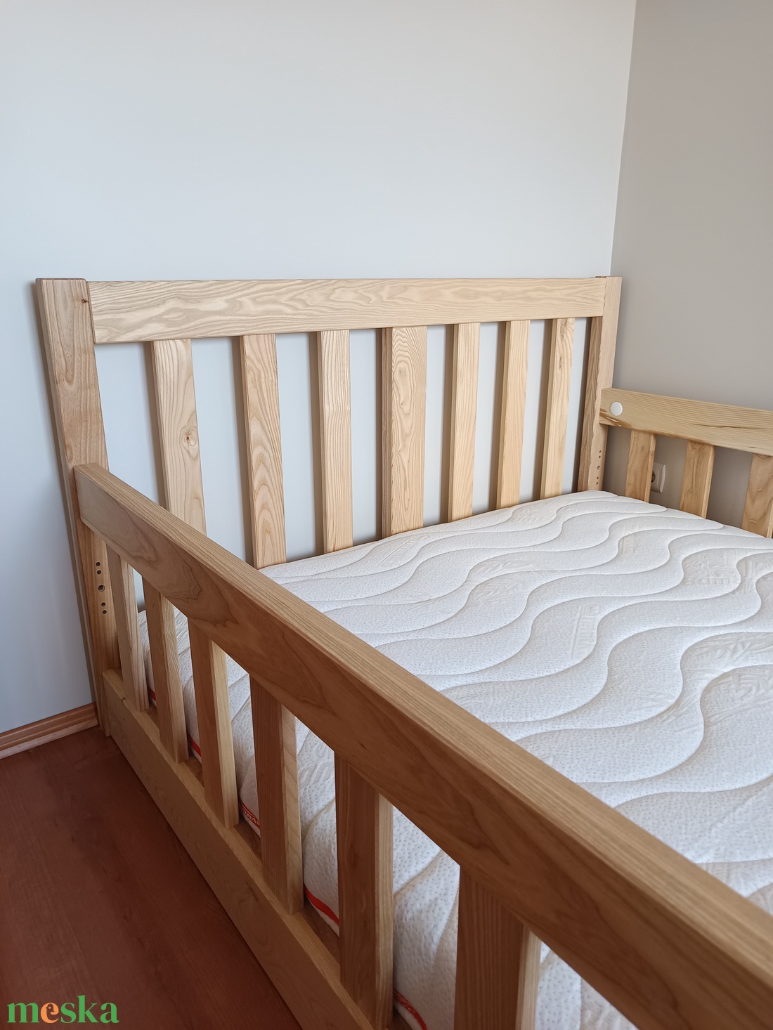 Montessori padlóágy francia ággyá alakítható kivitelben 140x200 - otthon & életmód - bútor - ágy - gyerekágy - Meska.hu