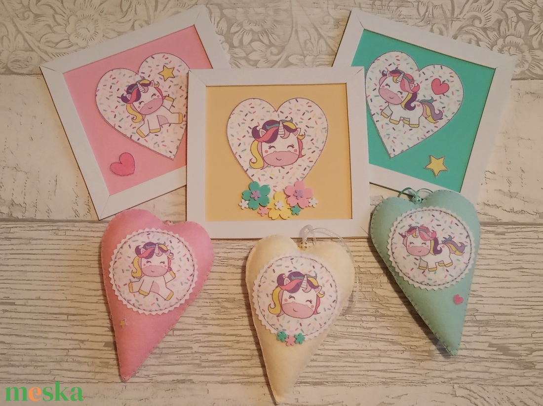 Vidám unikornisok Babaszoba dekoráció, 15x15cm-es nagyságú dekorgumi/mintásfilc kép szett - otthon & életmód - babaszoba, gyerekszoba - babaszoba kép - Meska.hu