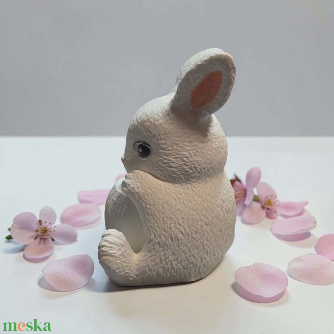 Cuki porcelán nyuszis tároló húsvétra - otthon & életmód - dekoráció - dekoratív figurák és szobrok - Meska.hu