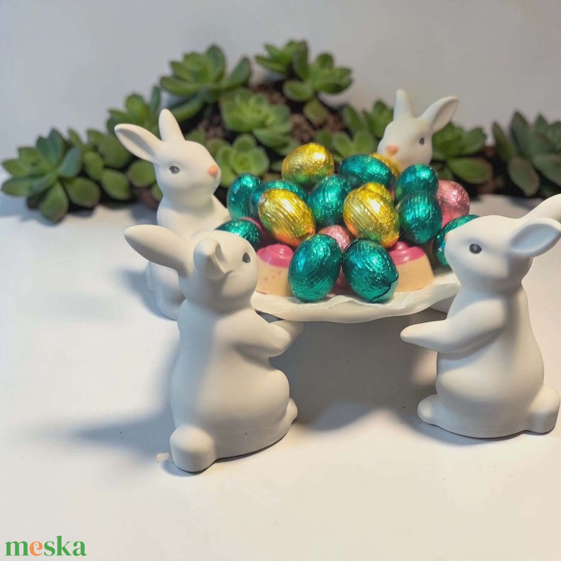 Húsvéti nyuszis tálaló - otthon & életmód - dekoráció - dekoratív figurák és szobrok - Meska.hu