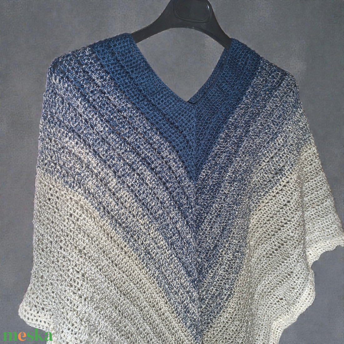 Horgolt poncsó - ruha & divat - női ruha - poncsó - Meska.hu