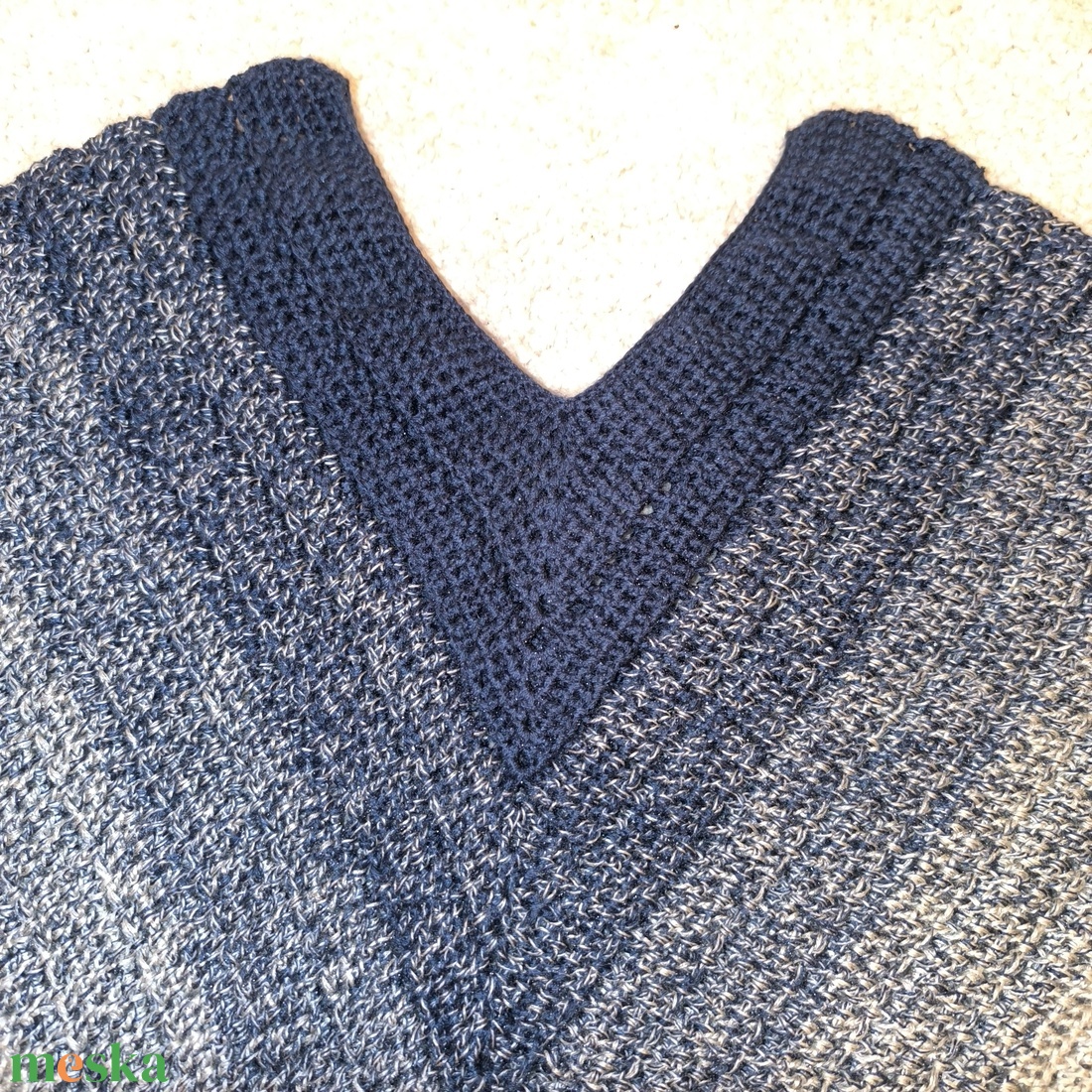 Horgolt poncsó - ruha & divat - női ruha - poncsó - Meska.hu