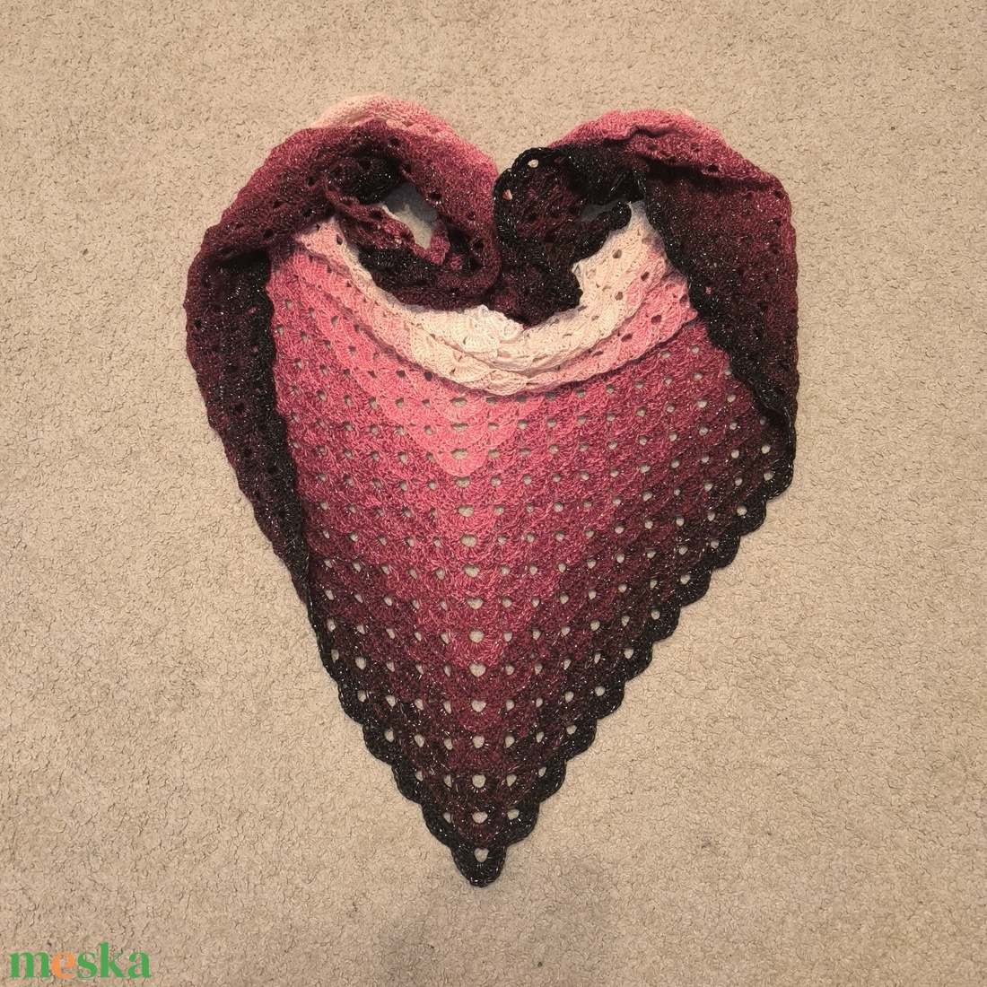 Horgolt, csillogó vállkendő - ruha & divat - sál, sapka, kendő - vállkendő - Meska.hu