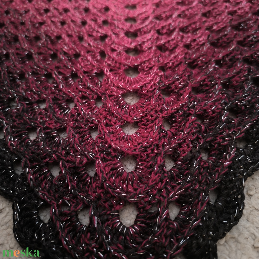 Horgolt, csillogó vállkendő - ruha & divat - sál, sapka, kendő - vállkendő - Meska.hu