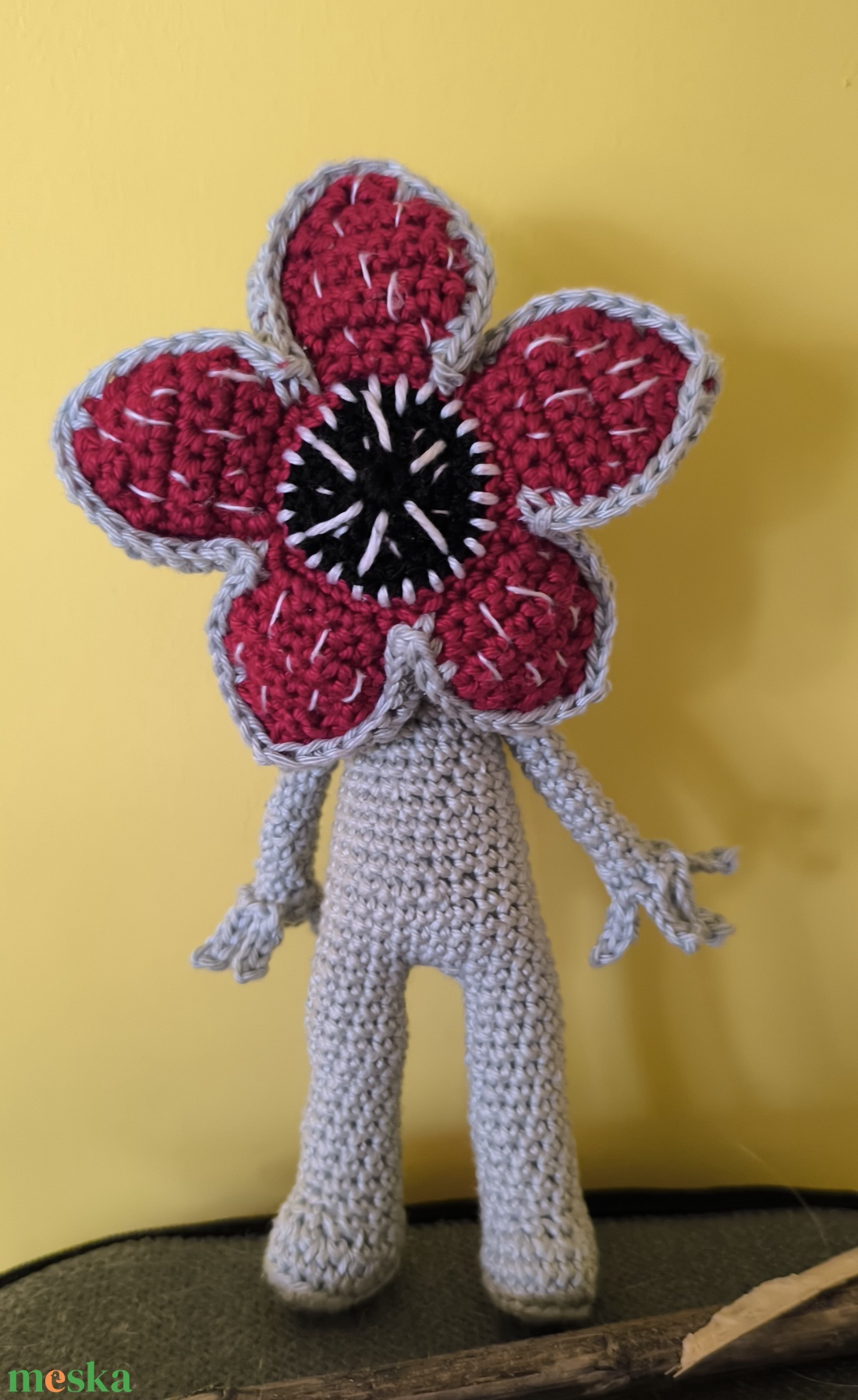 Horgolt Demogorgon Stranger Things  - játék & sport - plüssállat & játékfigura - más figura - Meska.hu