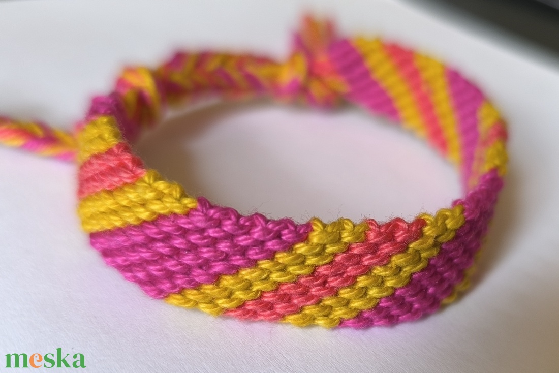 pamut karkötő - ékszer - karkötő - fonott karkötő - Meska.hu