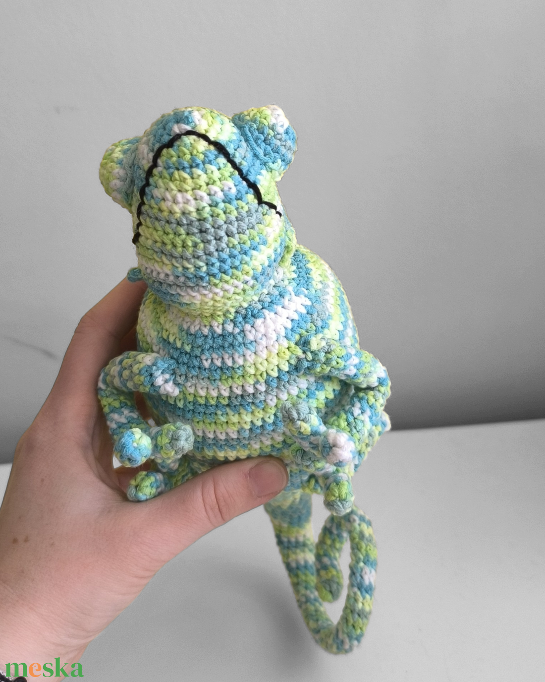 Kaméleon horgolt - játék & sport - plüssállat & játékfigura - más figura - Meska.hu
