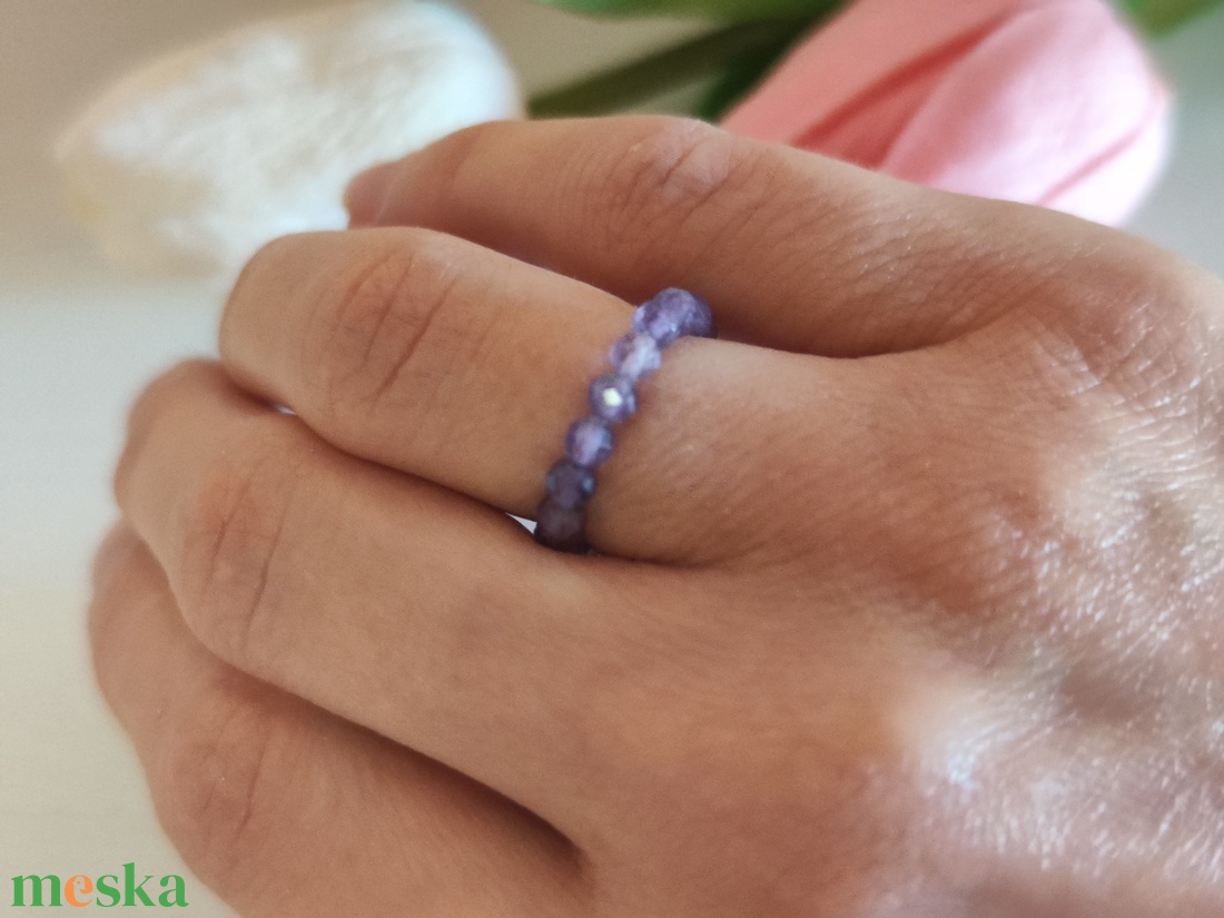 Tenyésztett gyöngy-eperkvarc-ametiszt gyűrű! - ékszer - gyűrű - gyöngyös gyűrű - Meska.hu