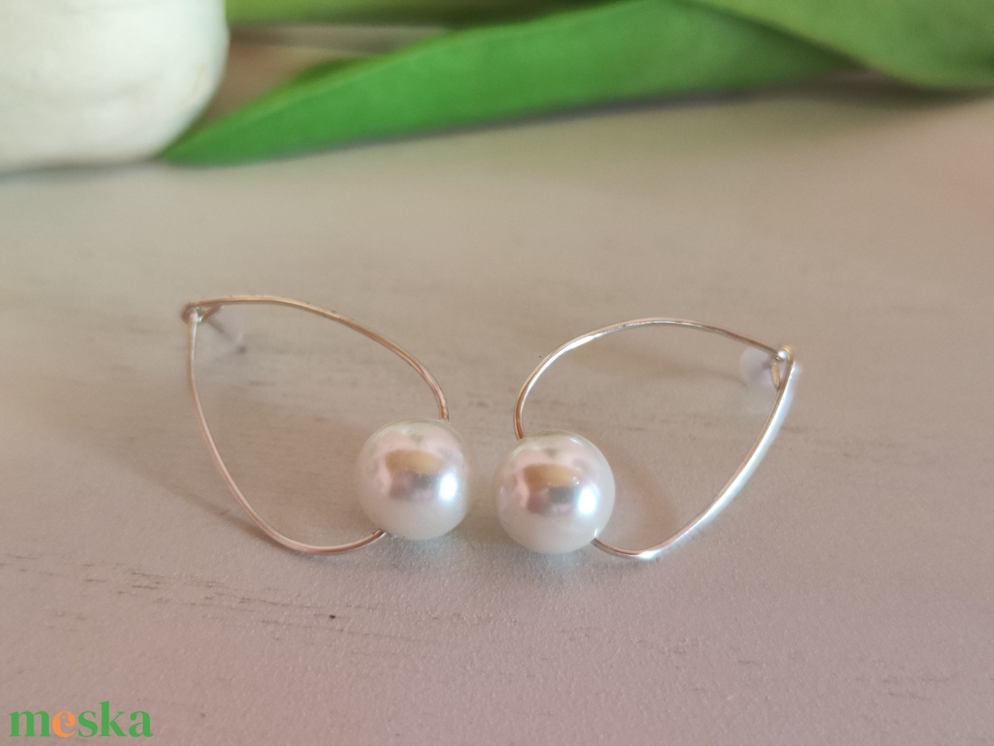 Shell pearl gyöngy fülbevaló. - ékszer - fülbevaló - lógó fülbevaló - Meska.hu Shell pearl gyöngy fülbevaló. - ékszer - fülbevaló - lógó fülbevaló - Meska.hu