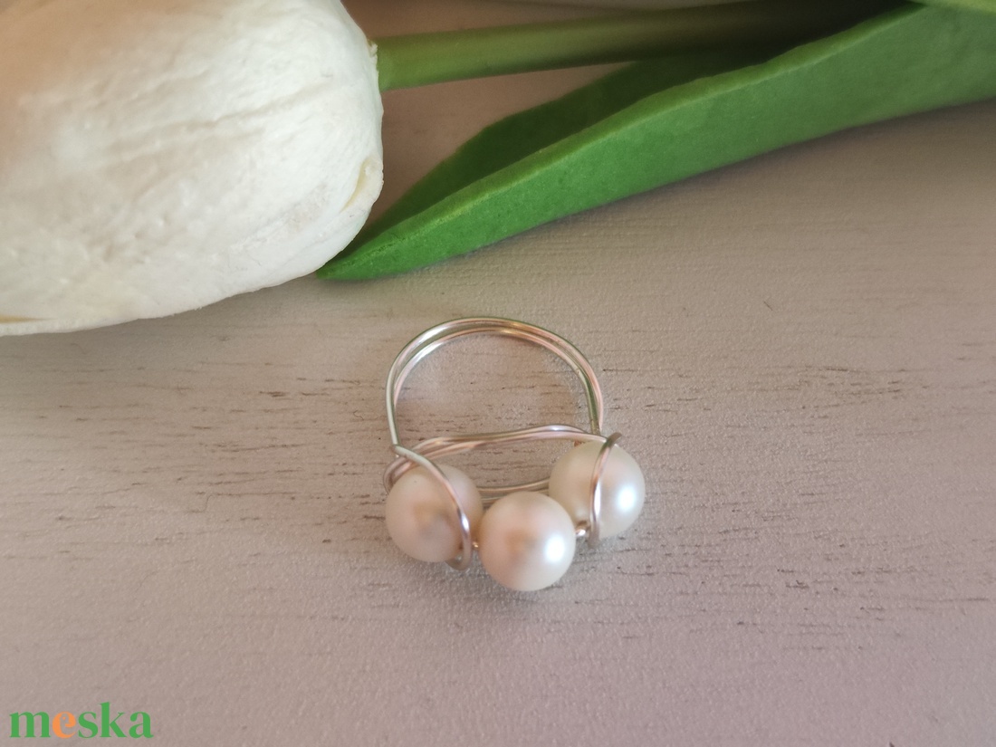 Egyedi shell pearl gyöngyös gyűrű - ékszer - gyűrű - gyöngyös gyűrű - Meska.hu Egyedi shell pearl gyöngyös gyűrű - ékszer - gyűrű - gyöngyös gyűrű - Meska.hu