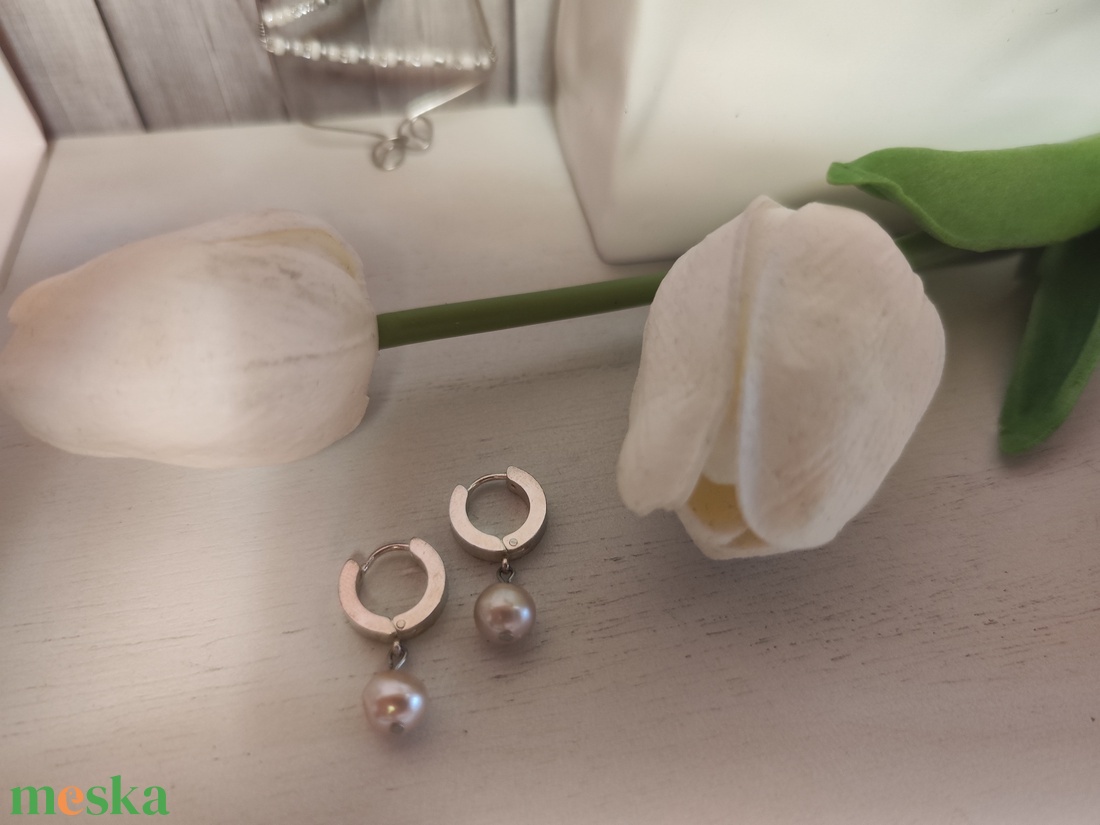 Egyedi tenyésztett gyöngy fülbevaló! - ékszer - fülbevaló - lógós kerek fülbevaló - Meska.hu
