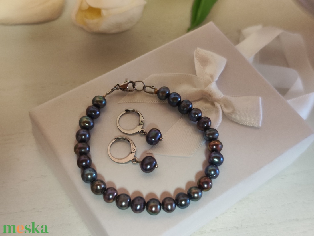 Különleges tenyésztett gyöngy ékszer szett díszdobozban! - ékszer - ékszerszett - Meska.hu