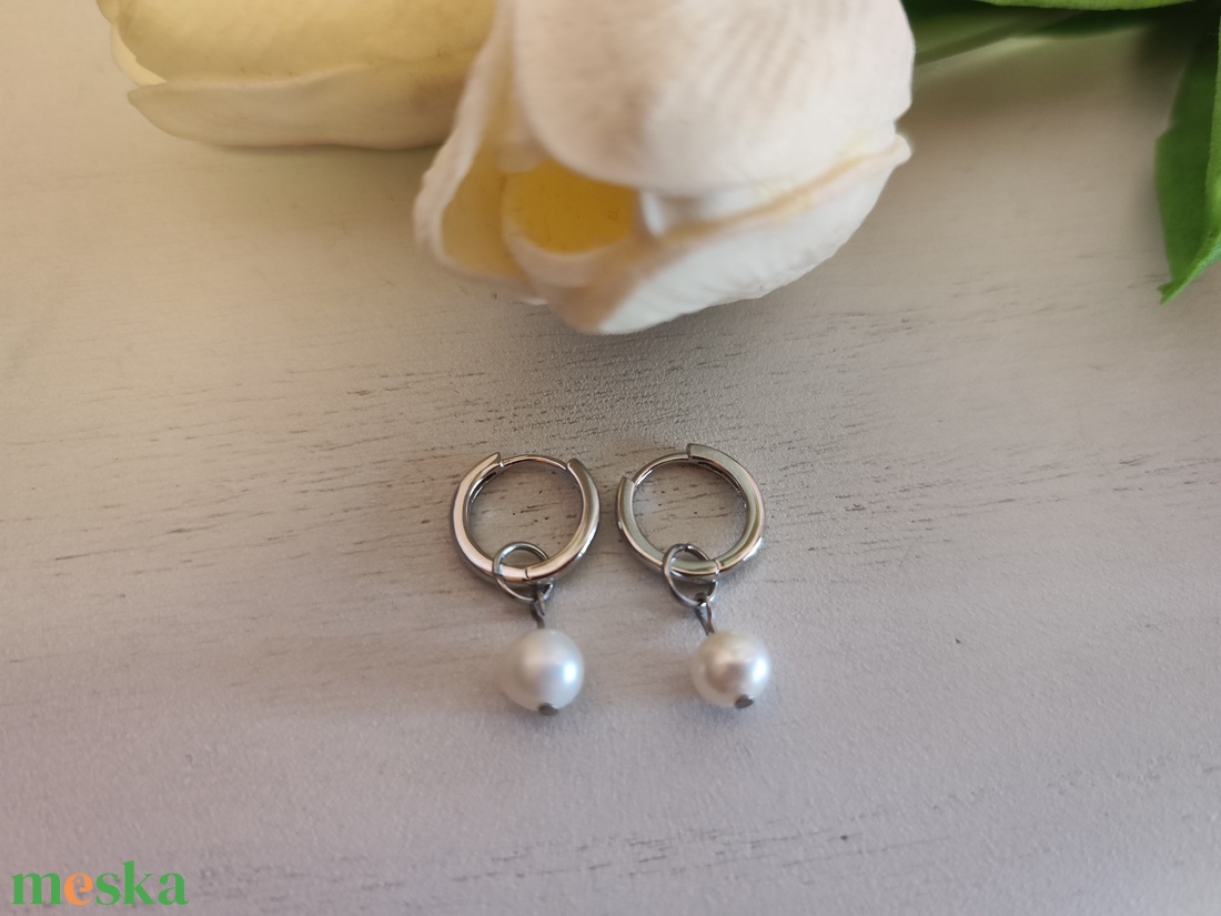 Egyedi, tenyésztett gyöngy karkötő és fülbevaló szett, mágneses díszdobozban! - ékszer - ékszerszett - Meska.hu