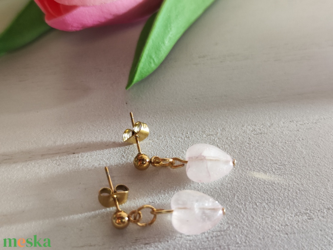 Nemesacél szív fülbevaló rózsakvarc medállal (10mm) - ékszer - fülbevaló - lógó fülbevaló - Meska.hu