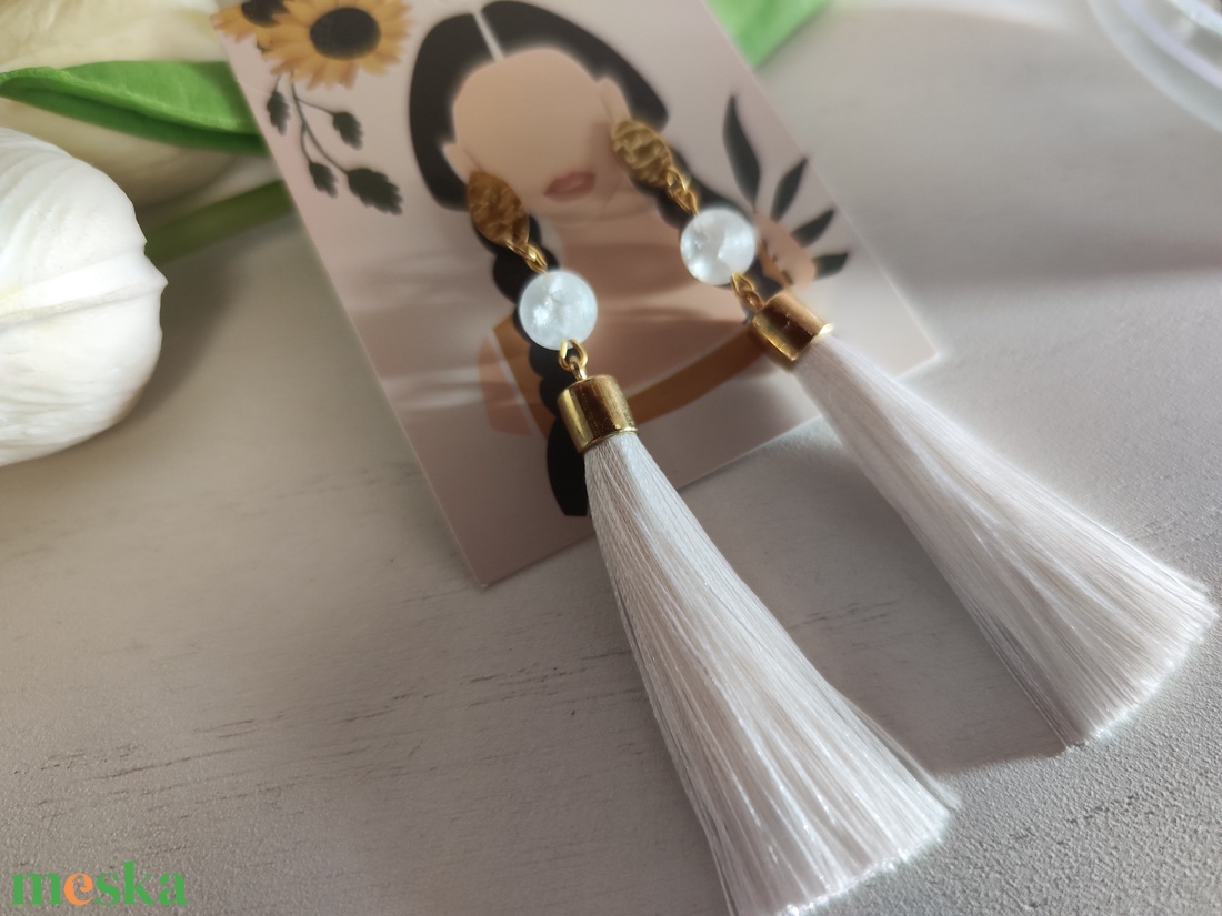 Elegáns matt hegyikristály rojtos fülbevaló! - ékszer - fülbevaló - rojtos fülbevaló - Meska.hu