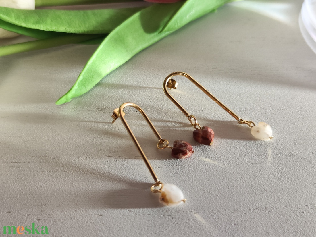 Természetes AAA vörös jáspis szív gyöngyös fülbevaló! - ékszer - fülbevaló - lógó fülbevaló - Meska.hu