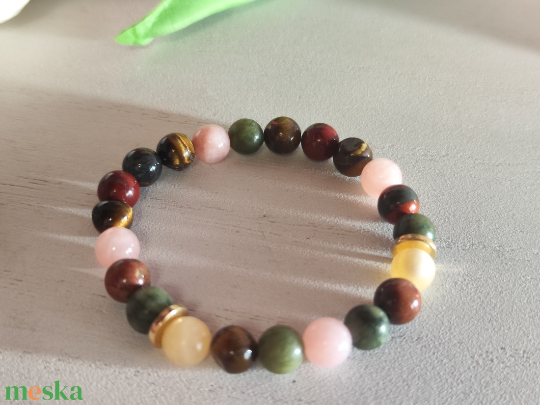 Fedezd fel az ősz típus legjobb színeit egyedi ásványkarkötőben!  - ékszer - karkötő - gyöngyös karkötő - Meska.hu