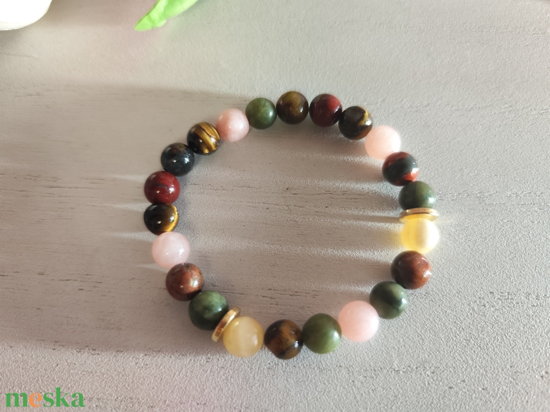 Fedezd fel az ősz típus legjobb színeit egyedi ásványkarkötőben!  - ékszer - karkötő - gyöngyös karkötő - Meska.hu